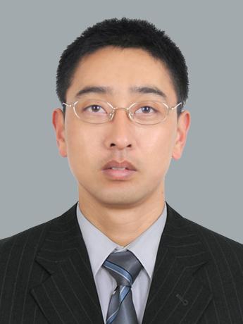 杨溢.jpg